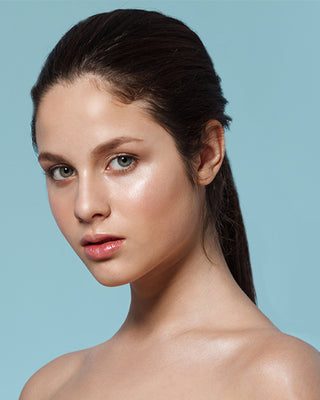 Christina Cosmetics Express-Feuchtigkeitspflege und Hautausstrahlung