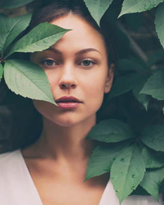 3 Akne-Mythen auf dem Weg zu klarerer Haut überwinden.